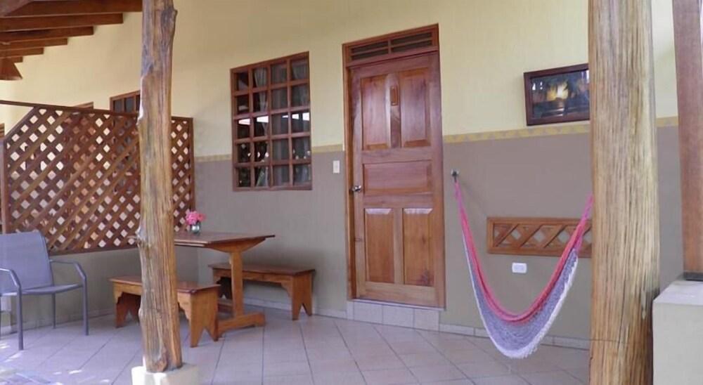 Cabinas El Colibri Puerto Carrillo Εξωτερικό φωτογραφία