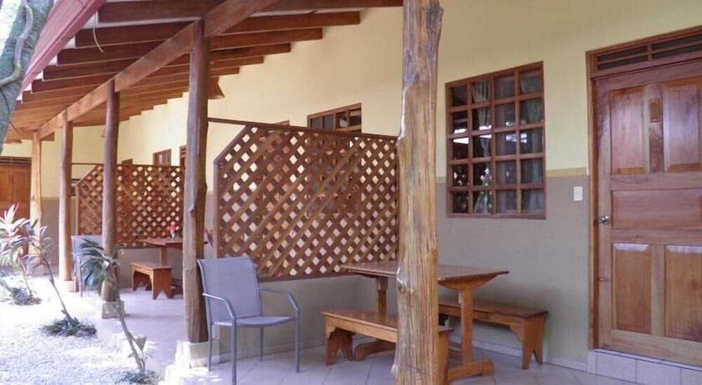 Cabinas El Colibri Puerto Carrillo Εξωτερικό φωτογραφία