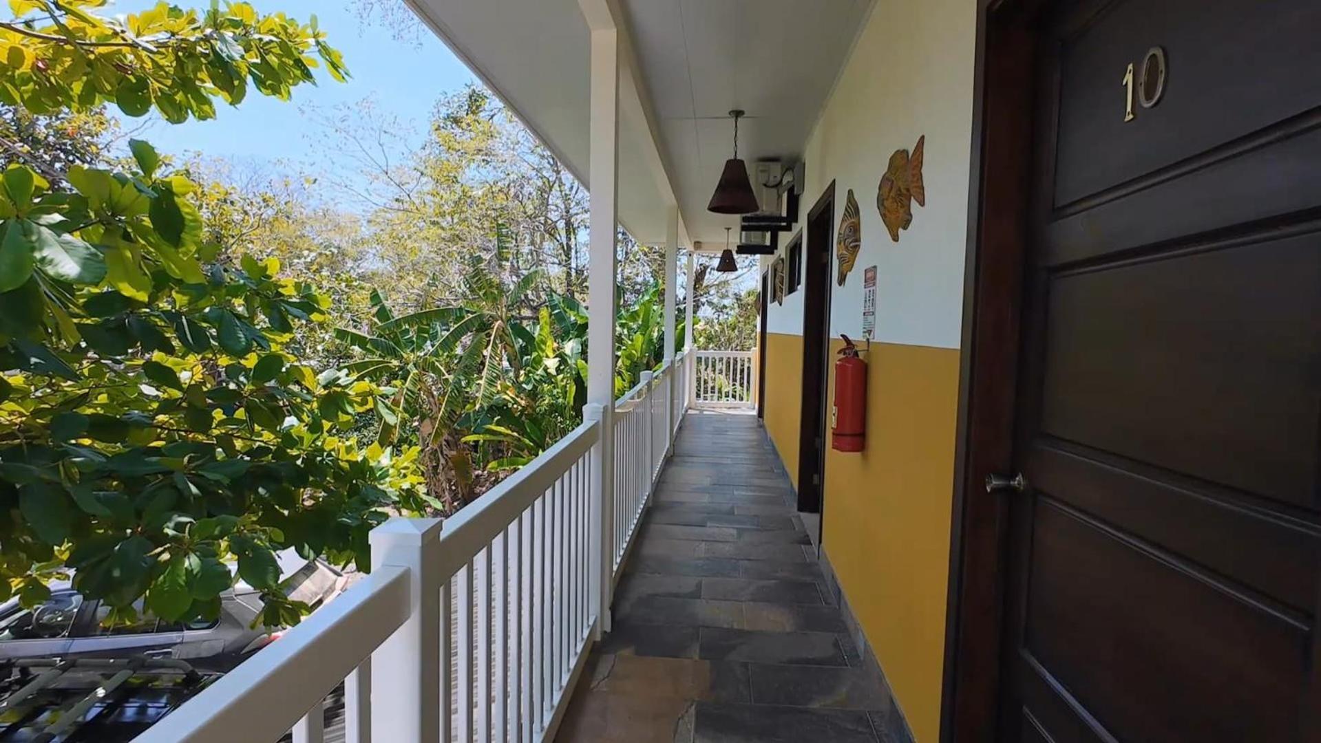 Cabinas El Colibri Puerto Carrillo Εξωτερικό φωτογραφία