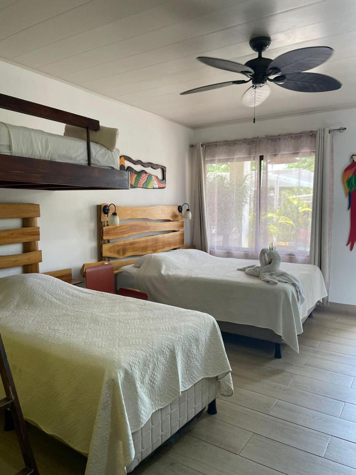 Cabinas El Colibri Puerto Carrillo Εξωτερικό φωτογραφία